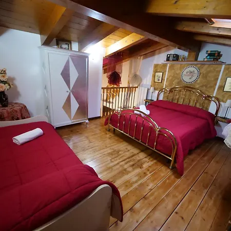 La Corte Di Adelina Bed & Breakfast *