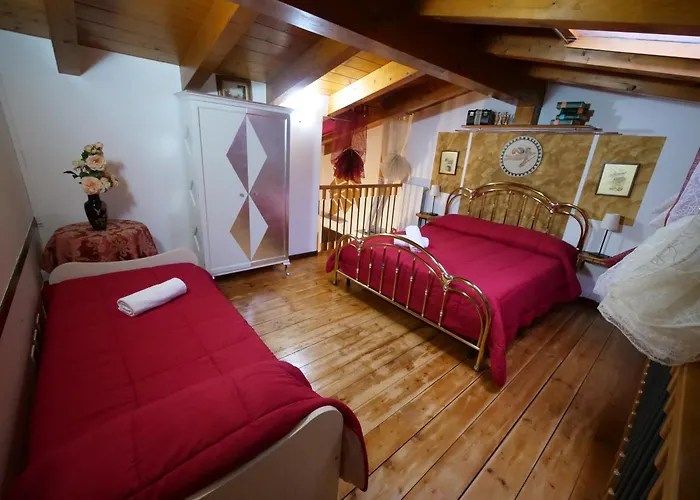 La Corte Di Adelina Bed & Breakfast *