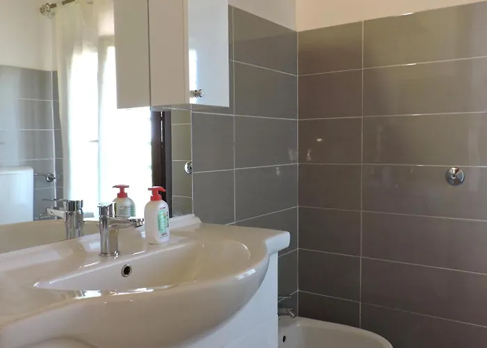 La Corte Di Adelina Bed & Breakfast *